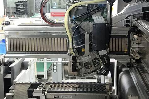 SMT全自動貼片機生產執行流程有哪些步驟